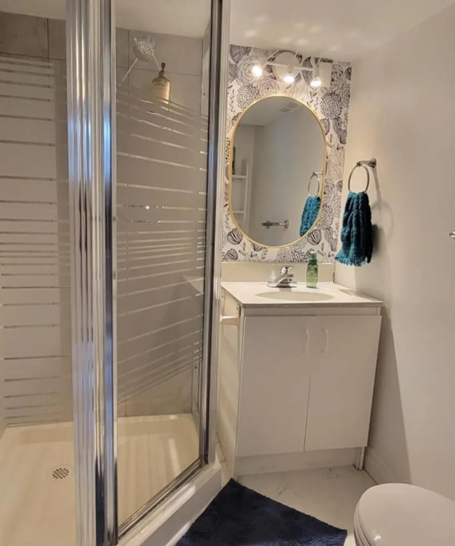 Private Large 1 Bed 1 Bath Entire Basement Unit Apartment Toronto 0*,